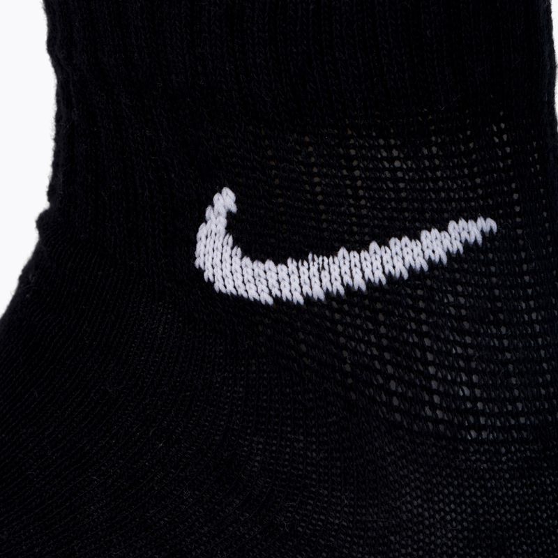 Шкарпетки тренувальні Nike 3Pr Everyday Llightweight Crew кольорові  SX7677-964 8