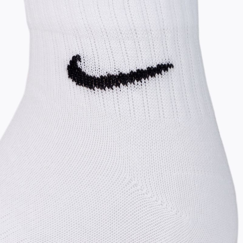 Шкарпетки тренувальні Nike 3Pr Everyday Llightweight Crew кольорові  SX7677-964 10