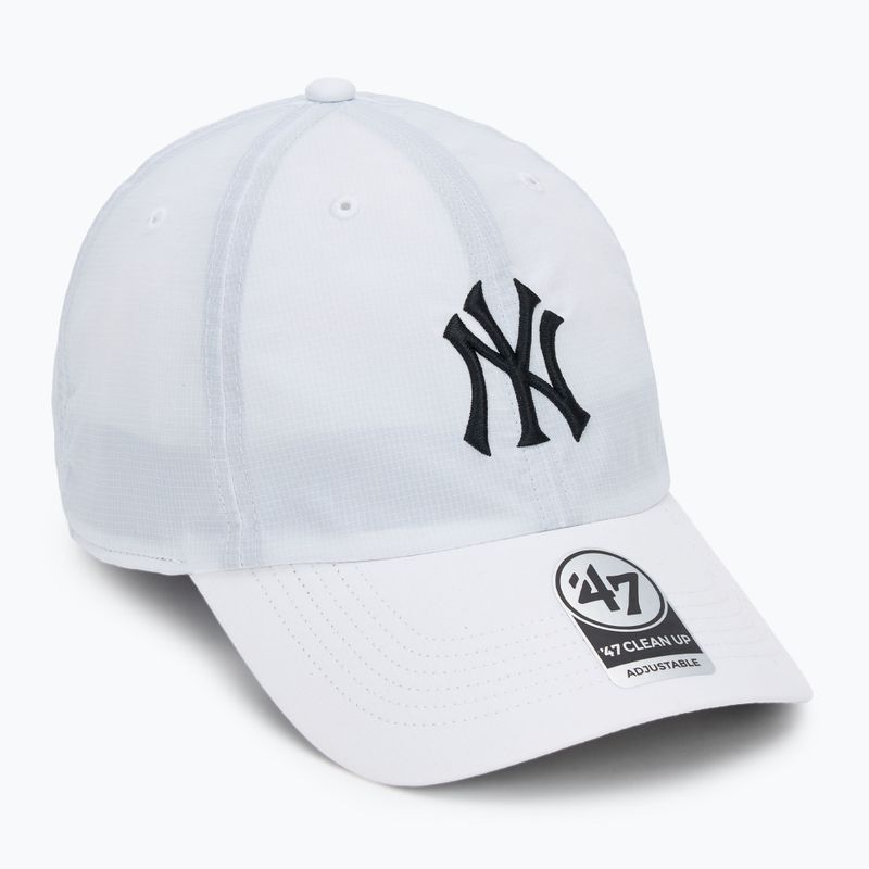 Кепка 47 Brand New York Yankees Brrr CLEAN UP white