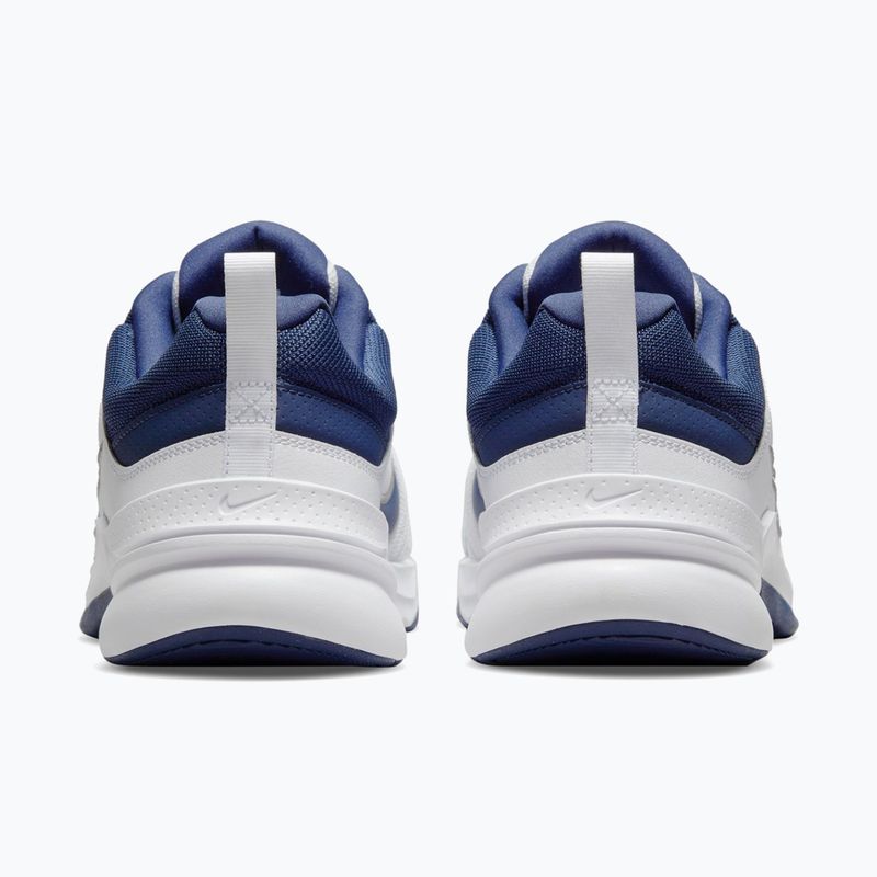 Кросівки для тренувань чоловічі Nike Defy All Day white/metallic silver/midnight navy 4