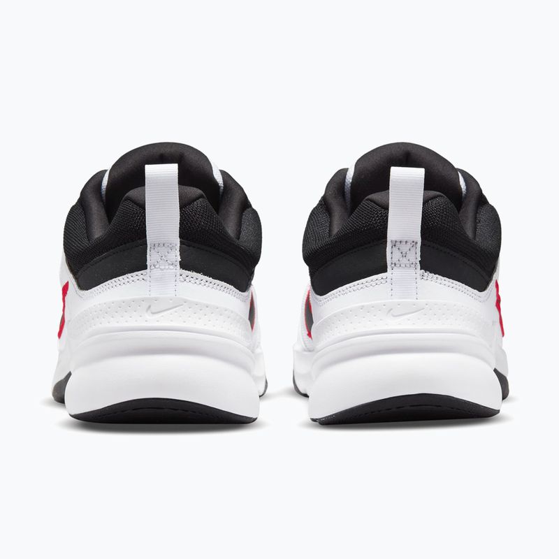 Кросівки для тренувань чоловічі Nike Defy All Day white/university red/black 11