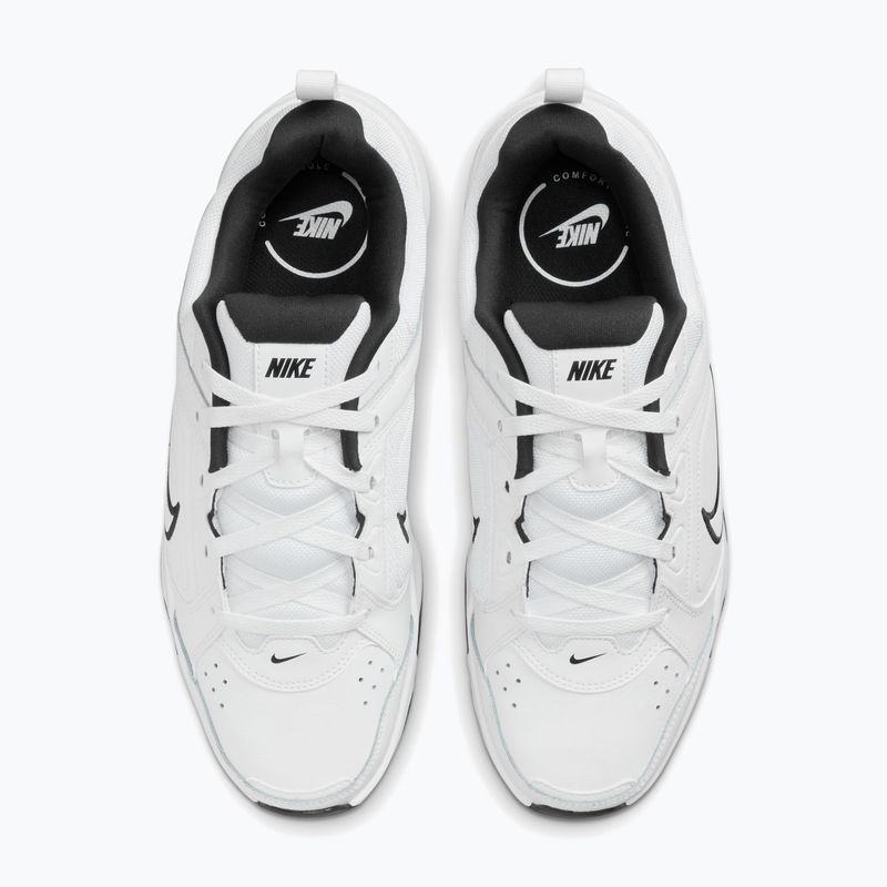 Кросівки для тренувань чоловічі Nike Defyallday white/black/white 3
