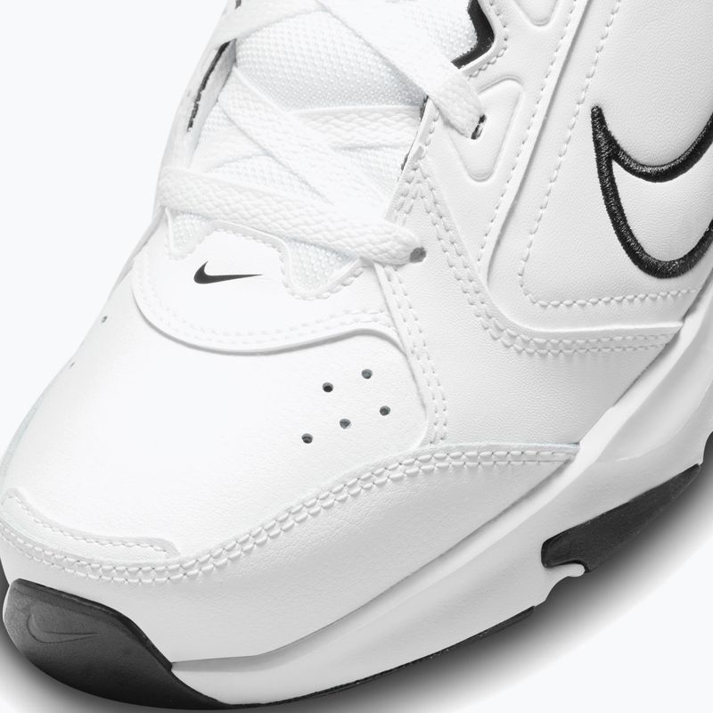 Кросівки для тренувань чоловічі Nike Defyallday white/black/white 5