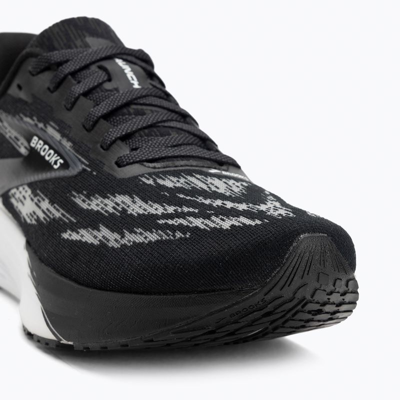 Кросівки для бігу чоловічі Brooks Launch 11 black/white 7