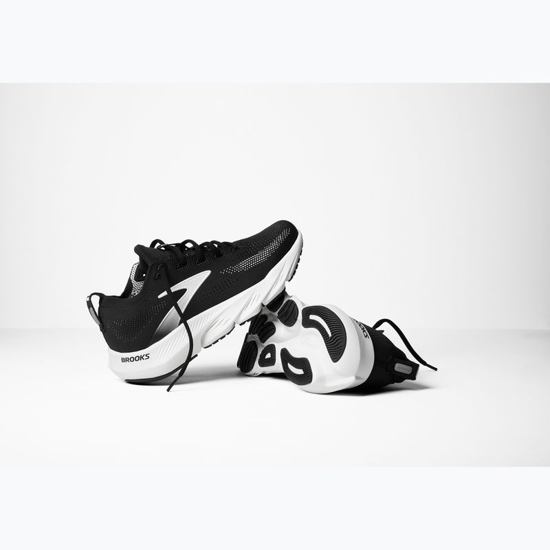 Кросівки для бігу жіночі Brooks Glycerin Flex black/white 8