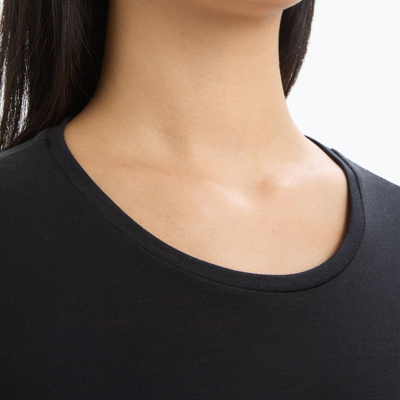 Футболка трекінгова жіноча icebreaker Sphere II black 4