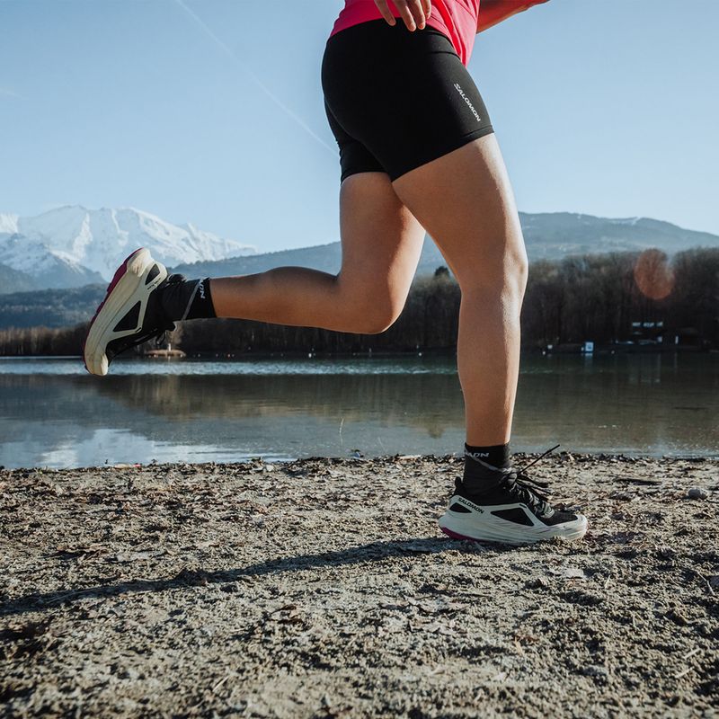 Жіночі кросівки Salomon Ultra Flow чорний/прозорий жовтий/рожево-фіолетовий 16