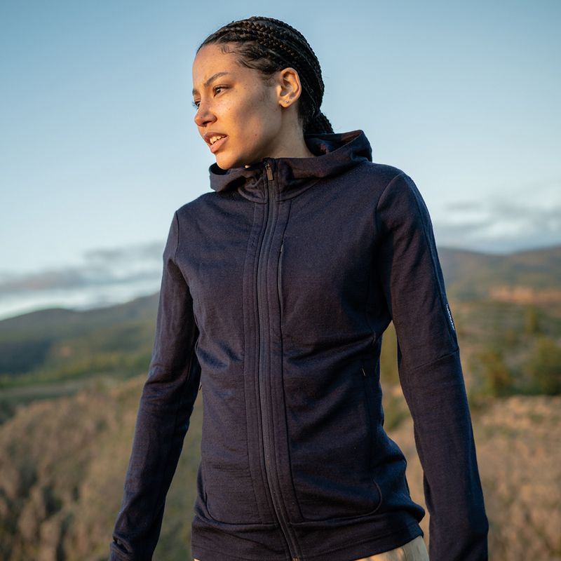 Кофта трекінгова жіноча icebreaker Quantum III Zip Hood midnight navy 9