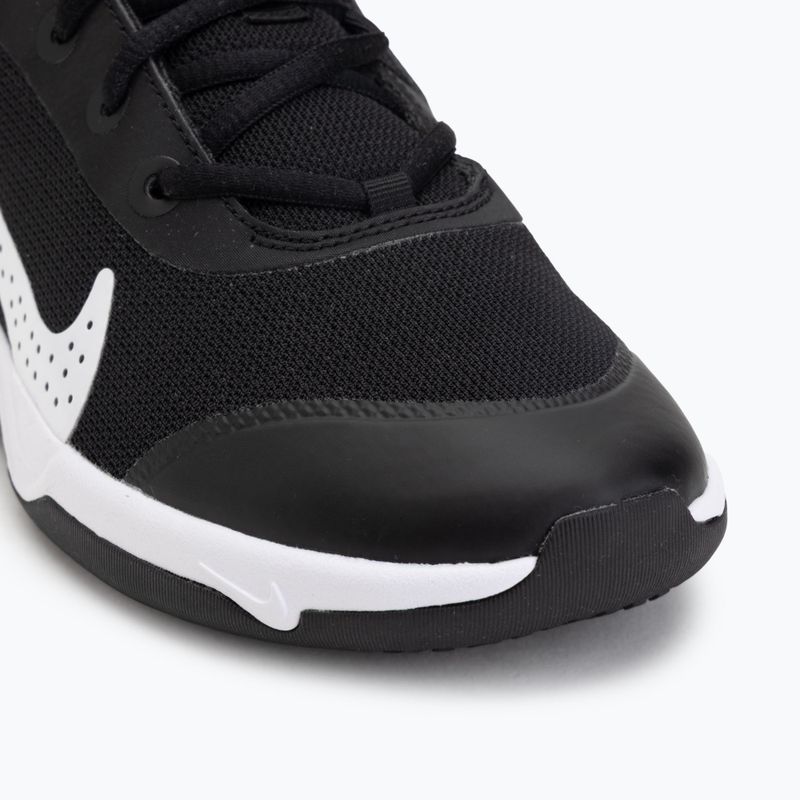 Дитяче взуття Nike Omni Multi-Court black/white 7