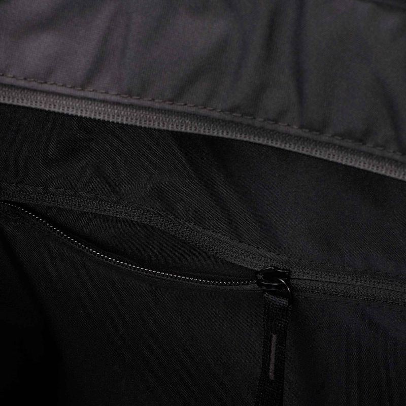 Сумка для тренувань жіноча Nike Gym 28 л black/black/white 6