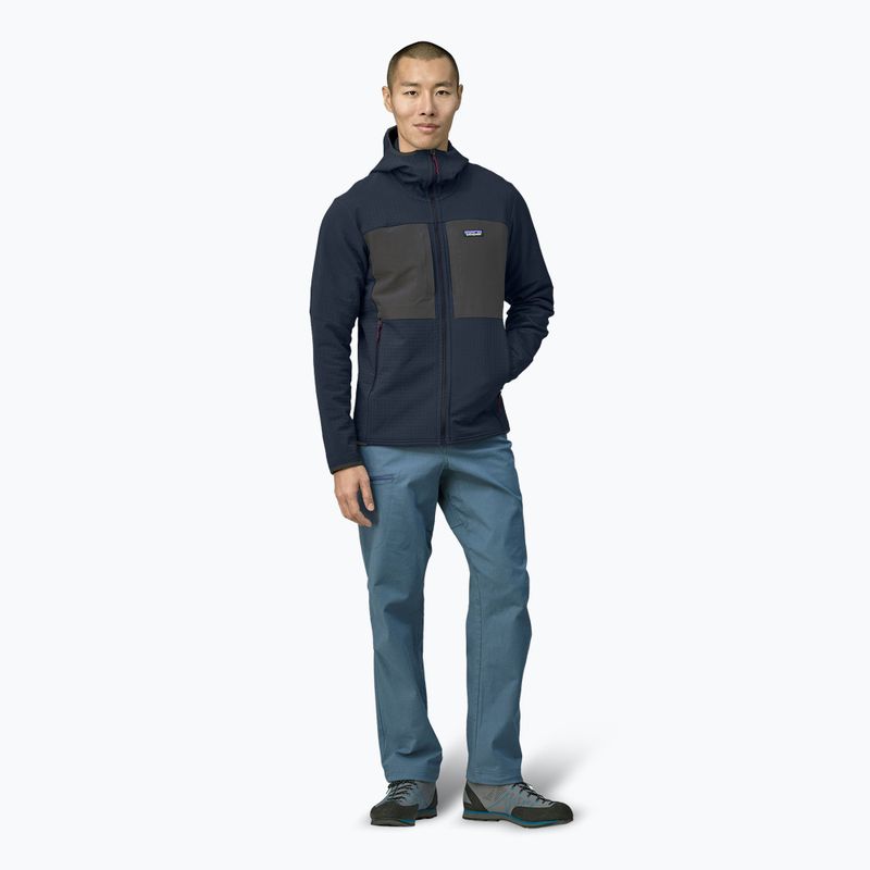 Куртка софтшел чоловіча Patagonia R2 TechFace Hoody new navy 2