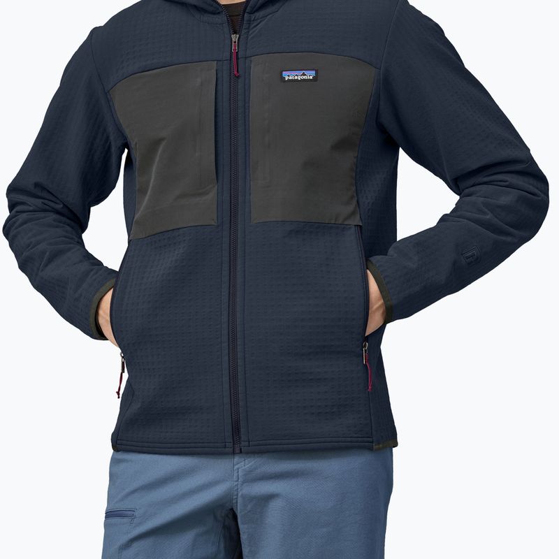 Куртка софтшел чоловіча Patagonia R2 TechFace Hoody new navy 6