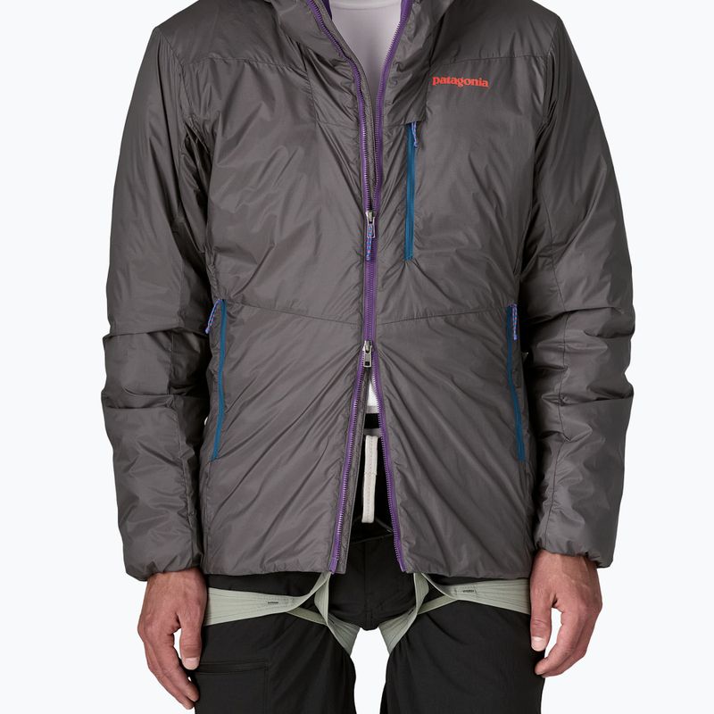Чоловічий пуховик Patagonia DAS Light Hoody forge grey 5