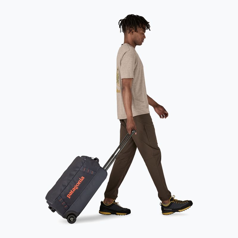 Сумка дорожня Patagonia Black Hole Wheeled Duffel 40 л smolder blue 4