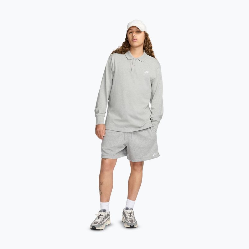Шорти чоловічі Nike Club French Terry Flow dark grey heather/light smoke grey/white 2