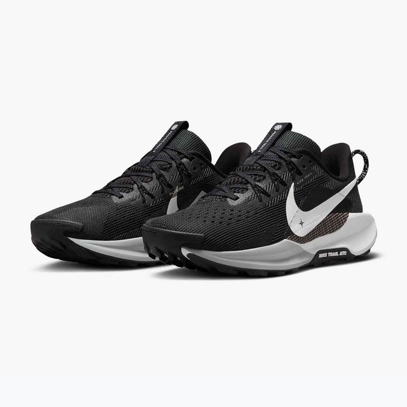 Кросівки для бігу жіночі Nike Pegasus Trail 5 black / white / anthracite / wolf grey 3