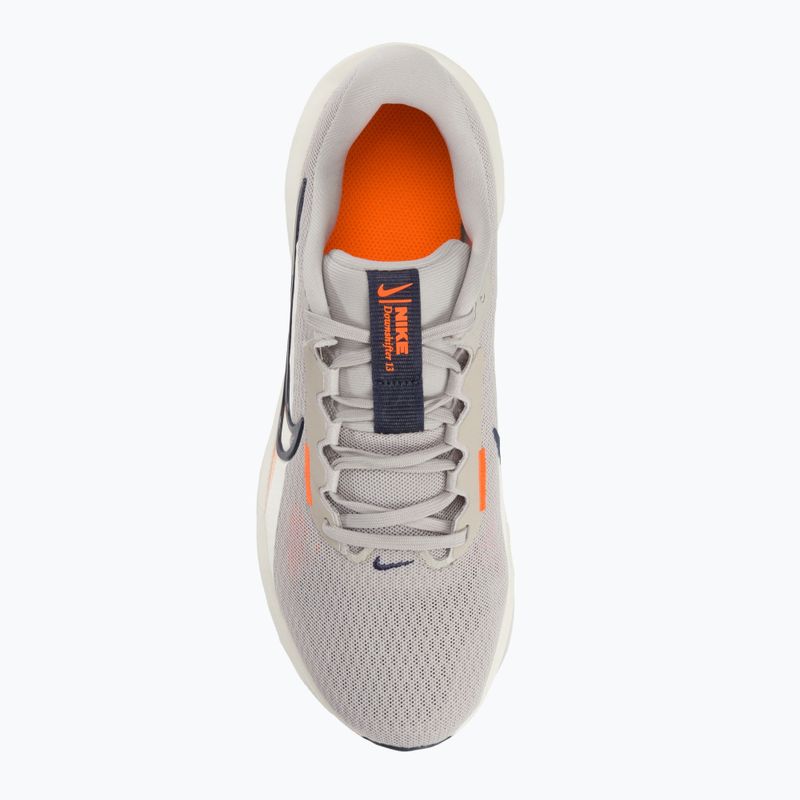 Кросівки для бігу чоловічі Nike Downshifter 13 light iron ore/total orange/sail/thunder blue 5