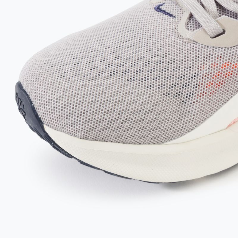 Кросівки для бігу чоловічі Nike Downshifter 13 light iron ore/total orange/sail/thunder blue 7