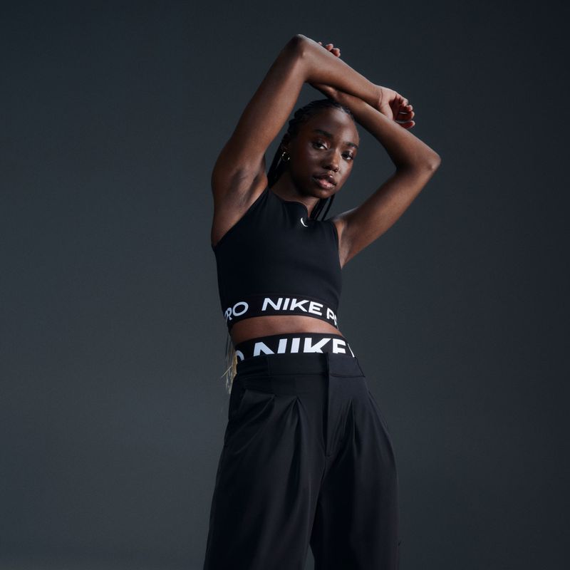 Топ для тренувань жіночий Nike Pro Dri-Fit black/white 9