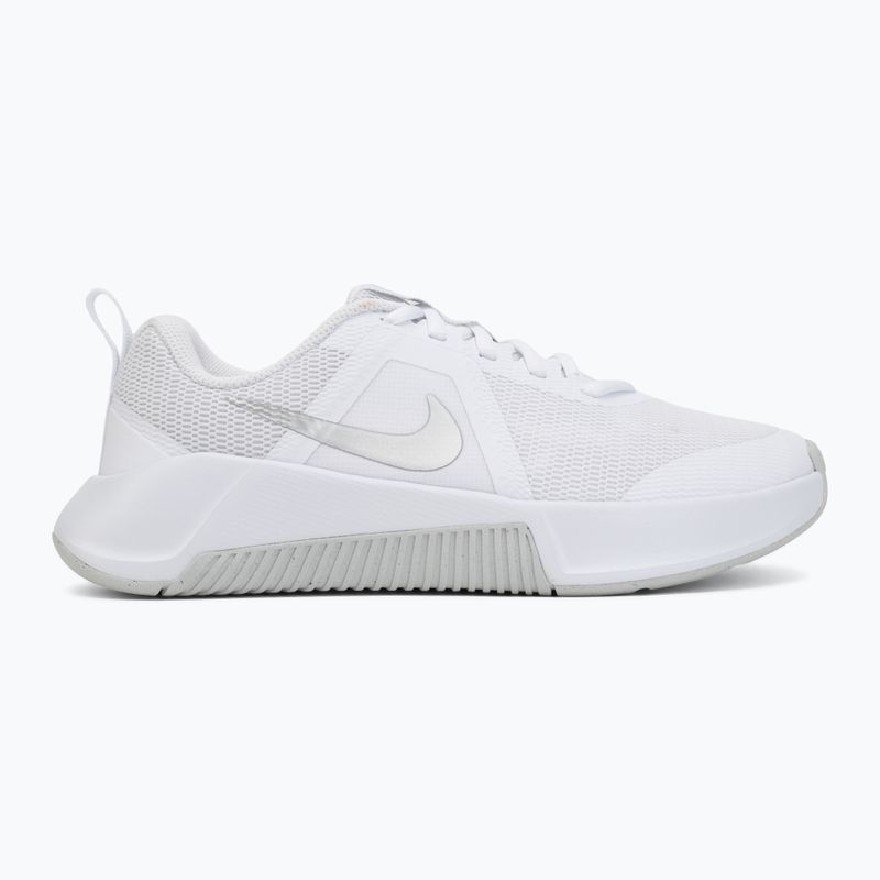 Кросівки для тренувань жіночі Nike MC Trainer 3 white/photon dust/metallic platinum 2