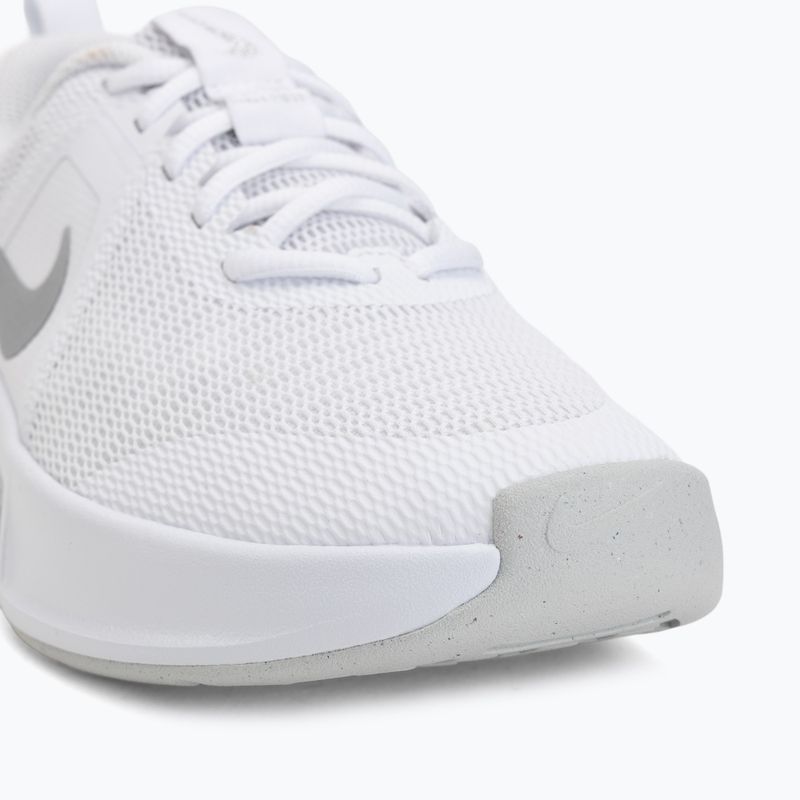 Кросівки для тренувань жіночі Nike MC Trainer 3 white/photon dust/metallic platinum 7