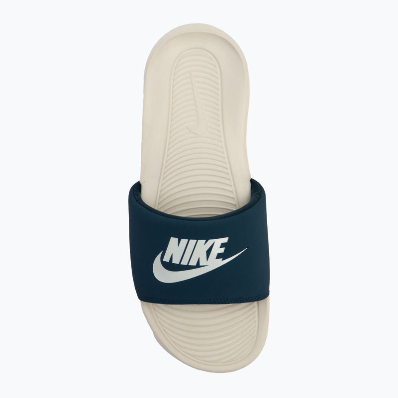 Чоловічі шльопанці Nike Victori One Slide армійські темно-сині / світло-коричневий дуб / вітрило 5