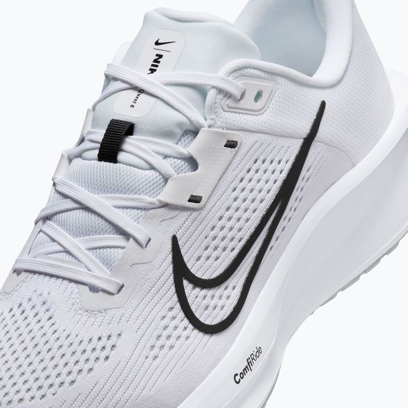 Чоловічі бігові кросівки Nike Quest 6 white/pure platinum/black 8