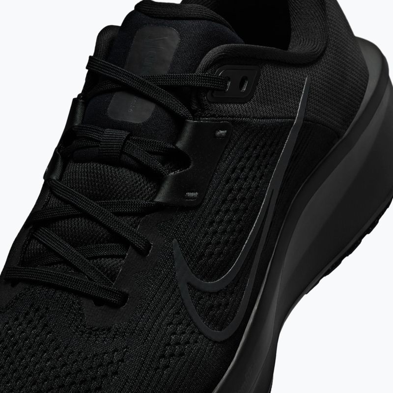 Чоловічі бігові кросівки Nike Quest 6 black/dark smoke grey 8