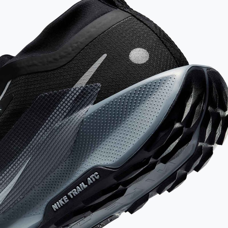 Кросівки для бігу чоловічі Nike Pegasus Trail 5 GORE-TEX black/cool grey/anthracite/wolf grey 9