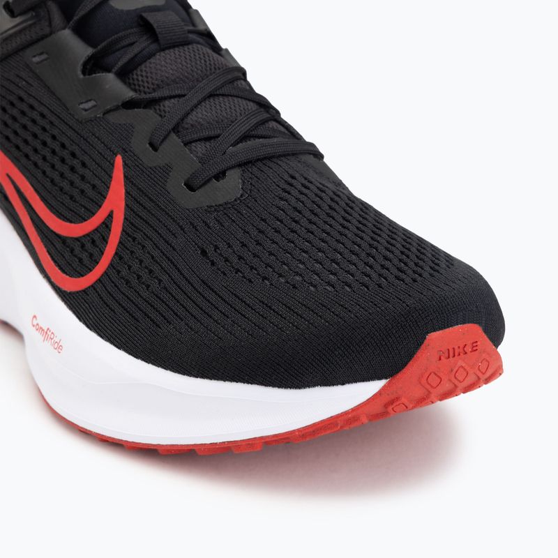 Чоловічі бігові кросівки Nike Quest 6 black/white/dark smoke grey/university red 7