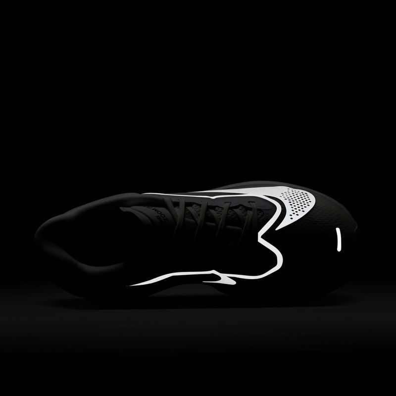 Кросівки для бігу жіночі Nike Zoom Fly 6 white/smoke grey/metallic silver/black 7