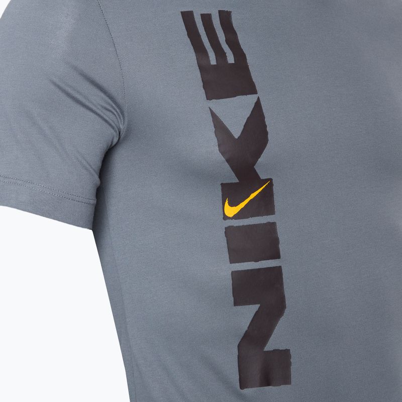 Футболка чоловіча Nike Dri-FIT фітнес smoke grey 3