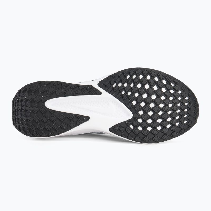 Кросівки для бігу чоловічі Nike Quest 6 white/dusty cactus/black 4
