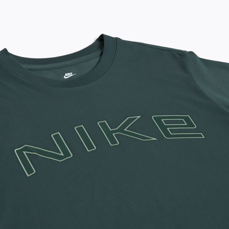 Футболка жіноча Nike Sportswear Loose Graphic vintage green 3