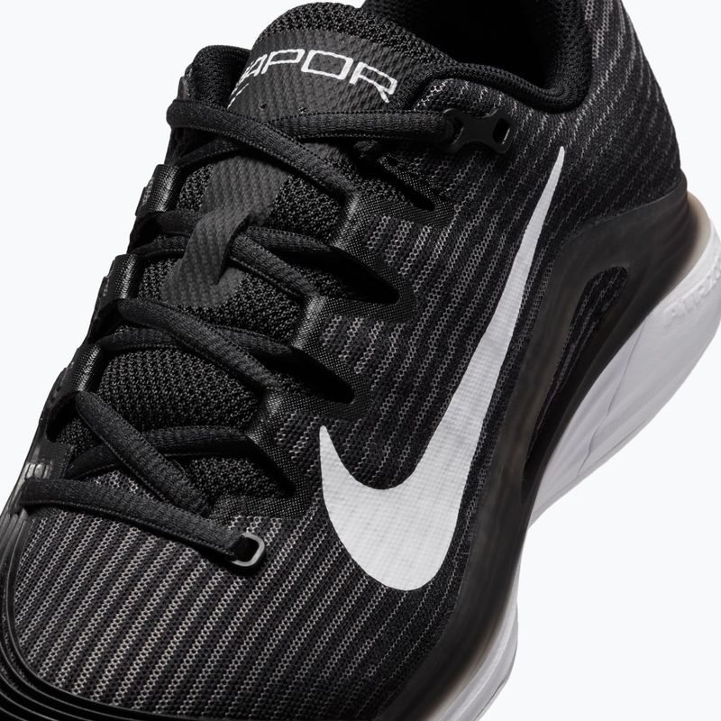 Кросівки тенісні жіночі Nike Vapor 12 black/dark smoke grey/white 8