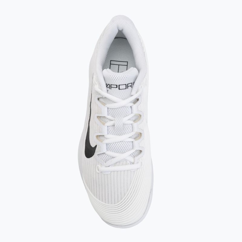 Кросівки тенісні жіночі Nike Vapor 12 white/summit white/black 5