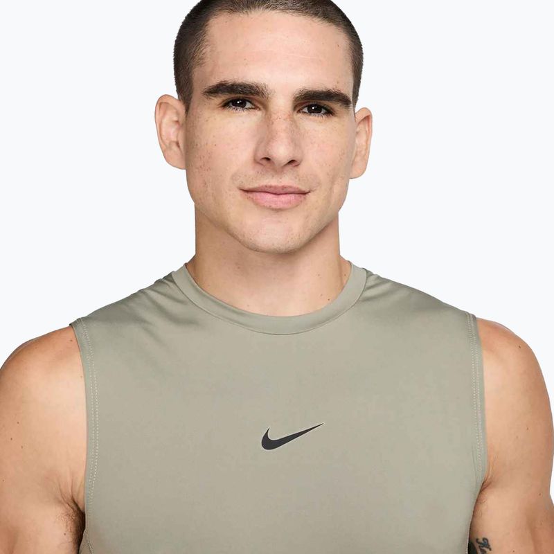 Футболка для тренувань чоловіча Nike Pro Dri-Fit Sleeveless Top light army/black 4