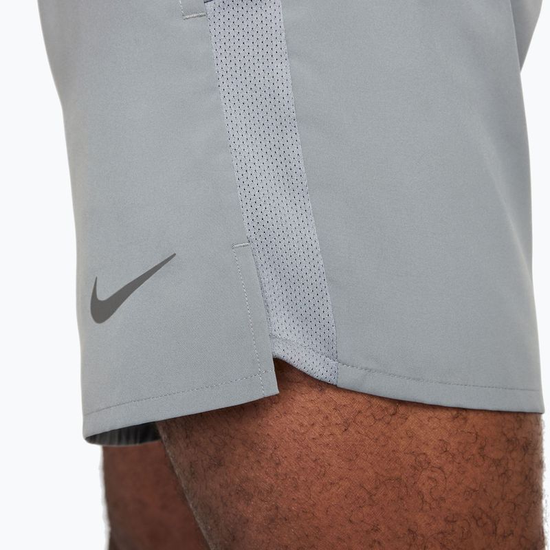 Шорти чоловічі Nike Dri-Fit Challenger 5" 2in1 smoke grey/dark smoke grey 8