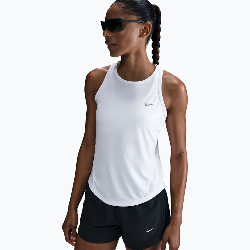 Жіноча бігова футболка Nike Tempo Dri-Fit Tank Top white 2
