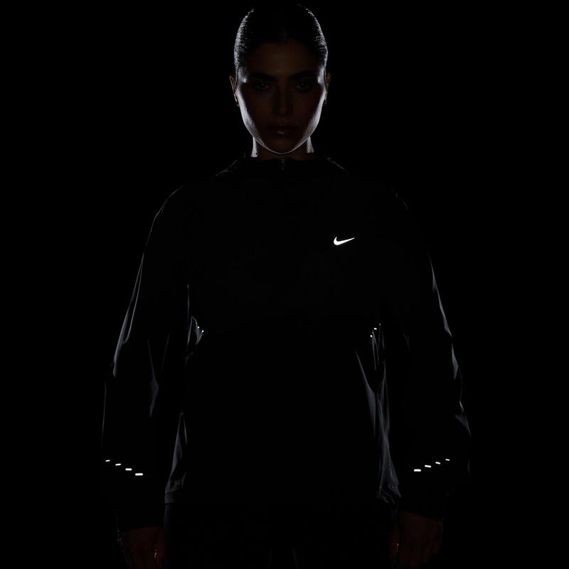 Куртка для бігу жіноча Nike Swift black 10