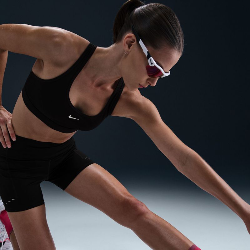 Жіночі бігові шорти Nike Swift High-Waisted 4" black 8