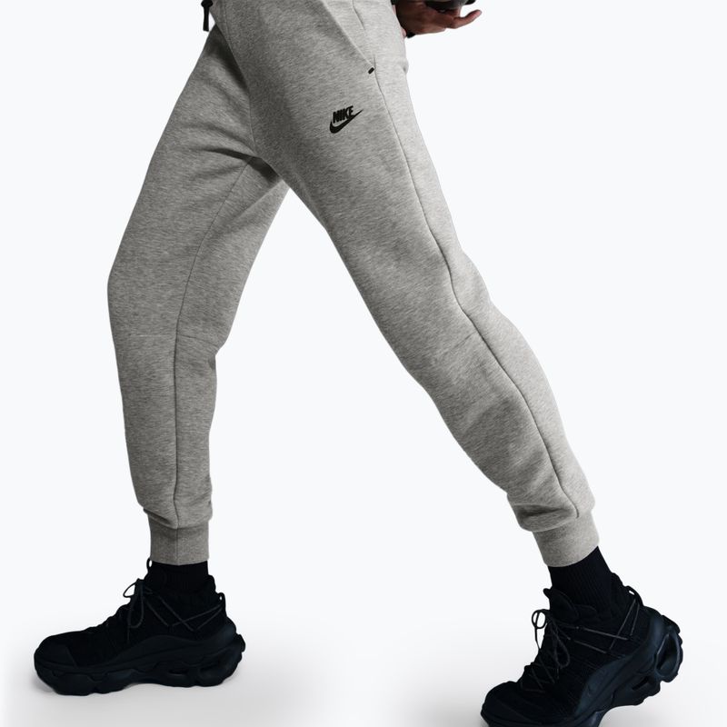 Штани жіночі Nike Sportswear Tech Fleece Mid-Rise dark grey heather/black 5