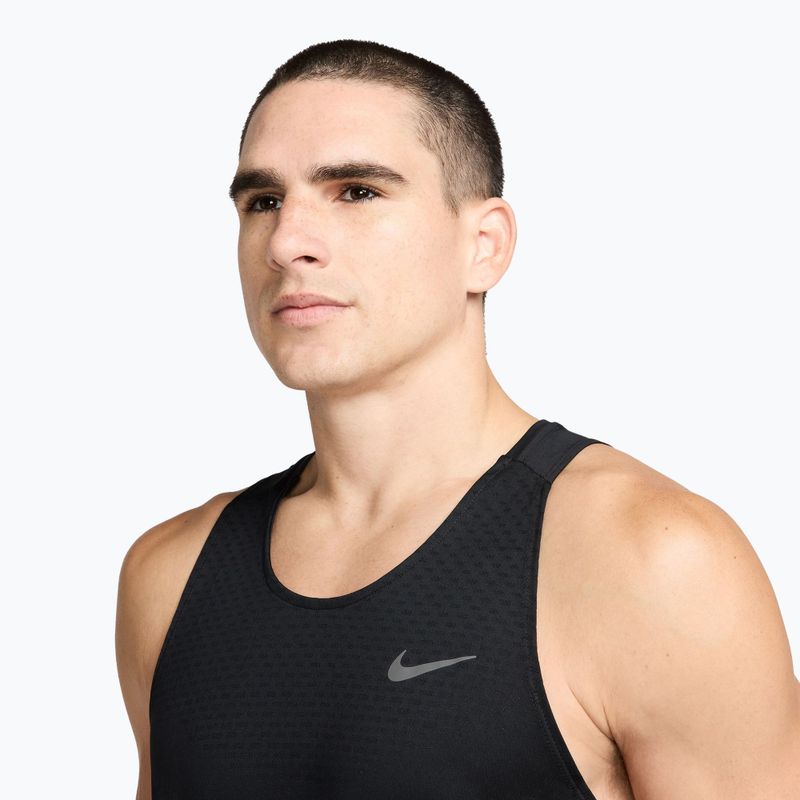 Футболка для бігу чоловіча Nike Stride Dri-Fit ADV black 4
