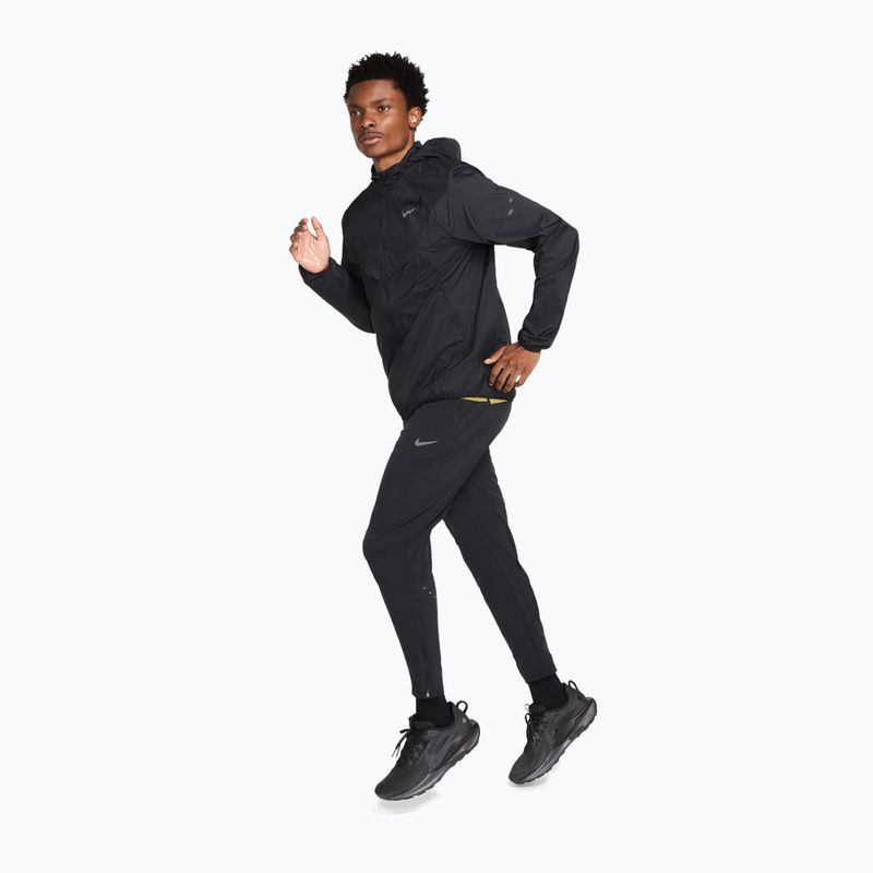 Чоловічі бігові штани Nike Stride Dri-Fit Woven black 2