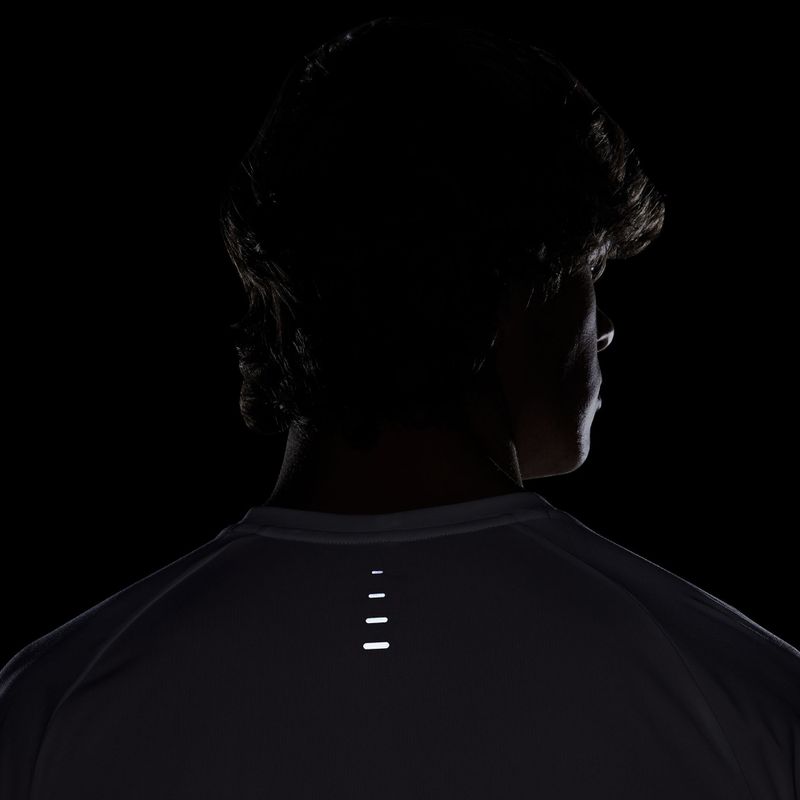 Чоловіча бігова футболка Nike Stride ADV white 8