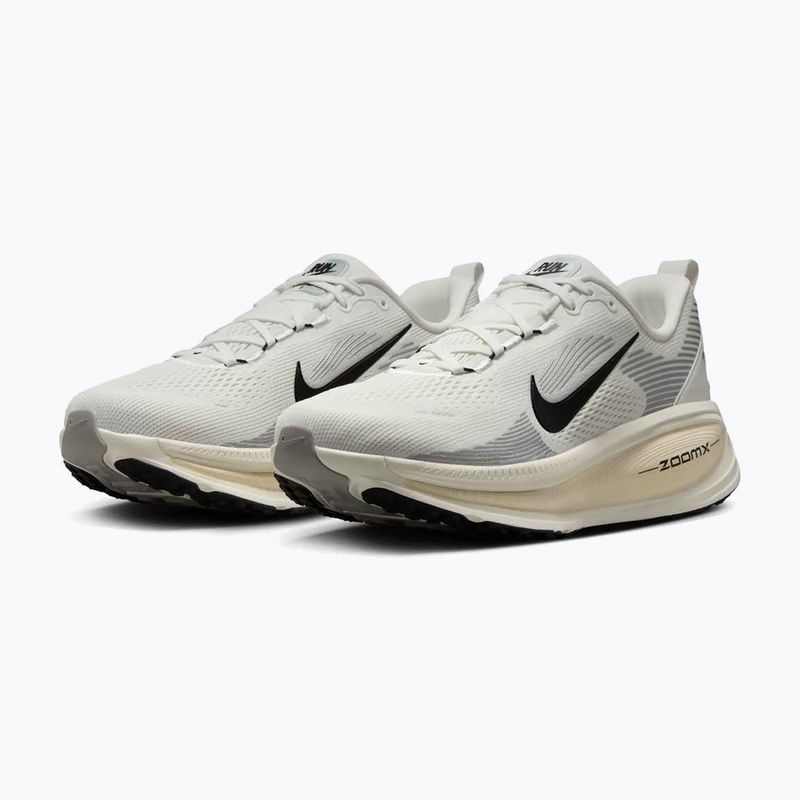 Кросівки для бігу чоловічі Nike Vomero 18 summit white/coconut milk/black 10