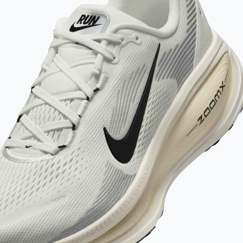 Чоловічі бігові кросівки Nike Vomero 18 summit white/coconut milk/black 11