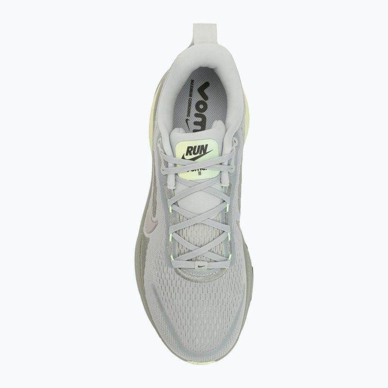 Кросівки для бігу чоловічі Nike Vomero 18 light silver/barely volt/college grey 5