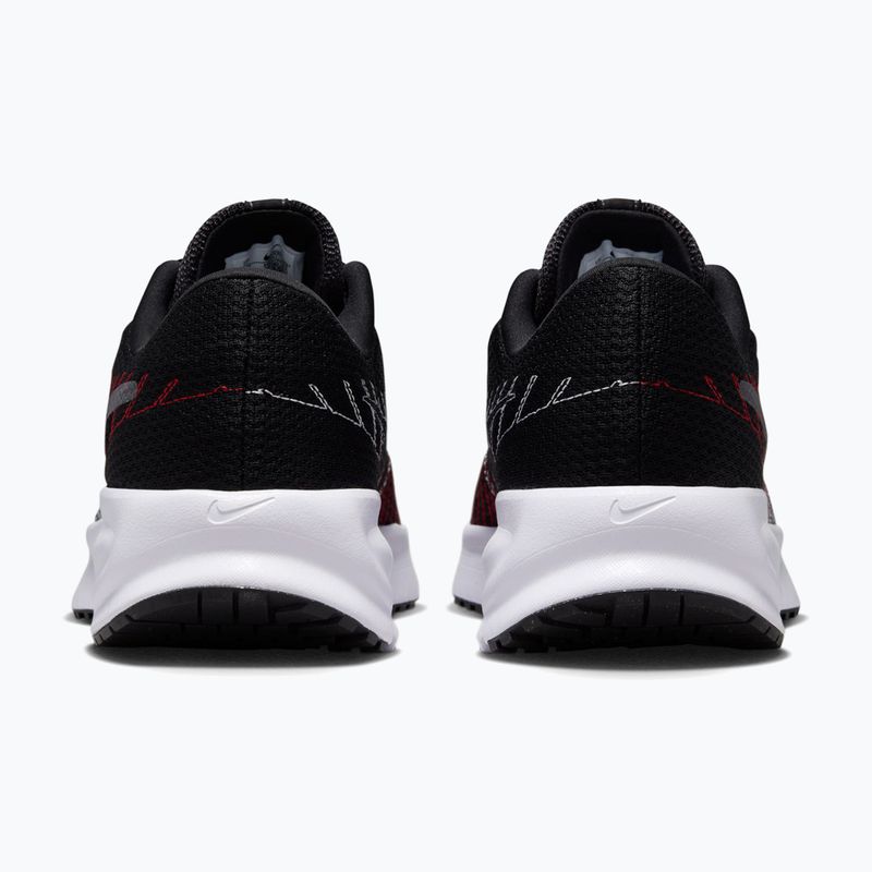 Кросівки для бігу чоловічі Nike Run Defy black/university red/white/cool grey 4