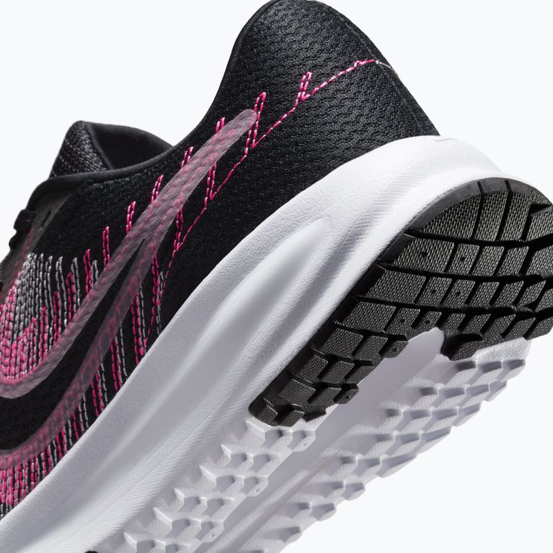 Кросівки для бігу жіночі Nike Run Defy black/hyper pink/elemental pink 6